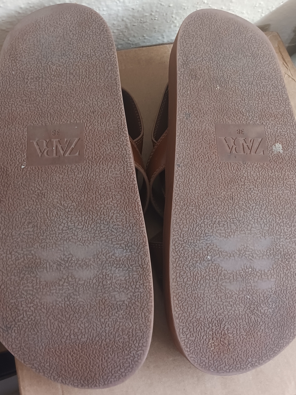 Zara Tan Brown Leather Crossover Buckle Sandals - Picture 7 of 8